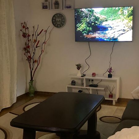Apartment Dzeni Σαράγεβο Εξωτερικό φωτογραφία
